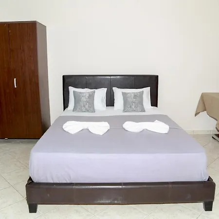 La Plage Beachfront Luxury Living Aparthotel