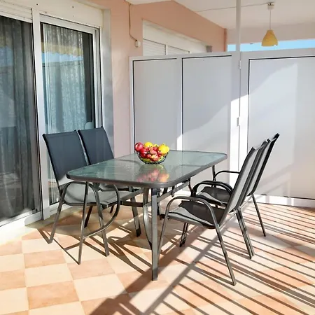 La Plage Beachfront Luxury Living *